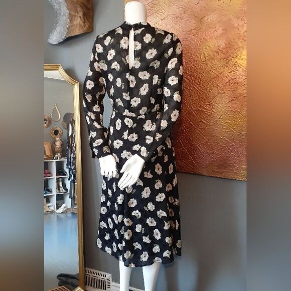 Zara Floral Midi Dress - Picture 11 of 12